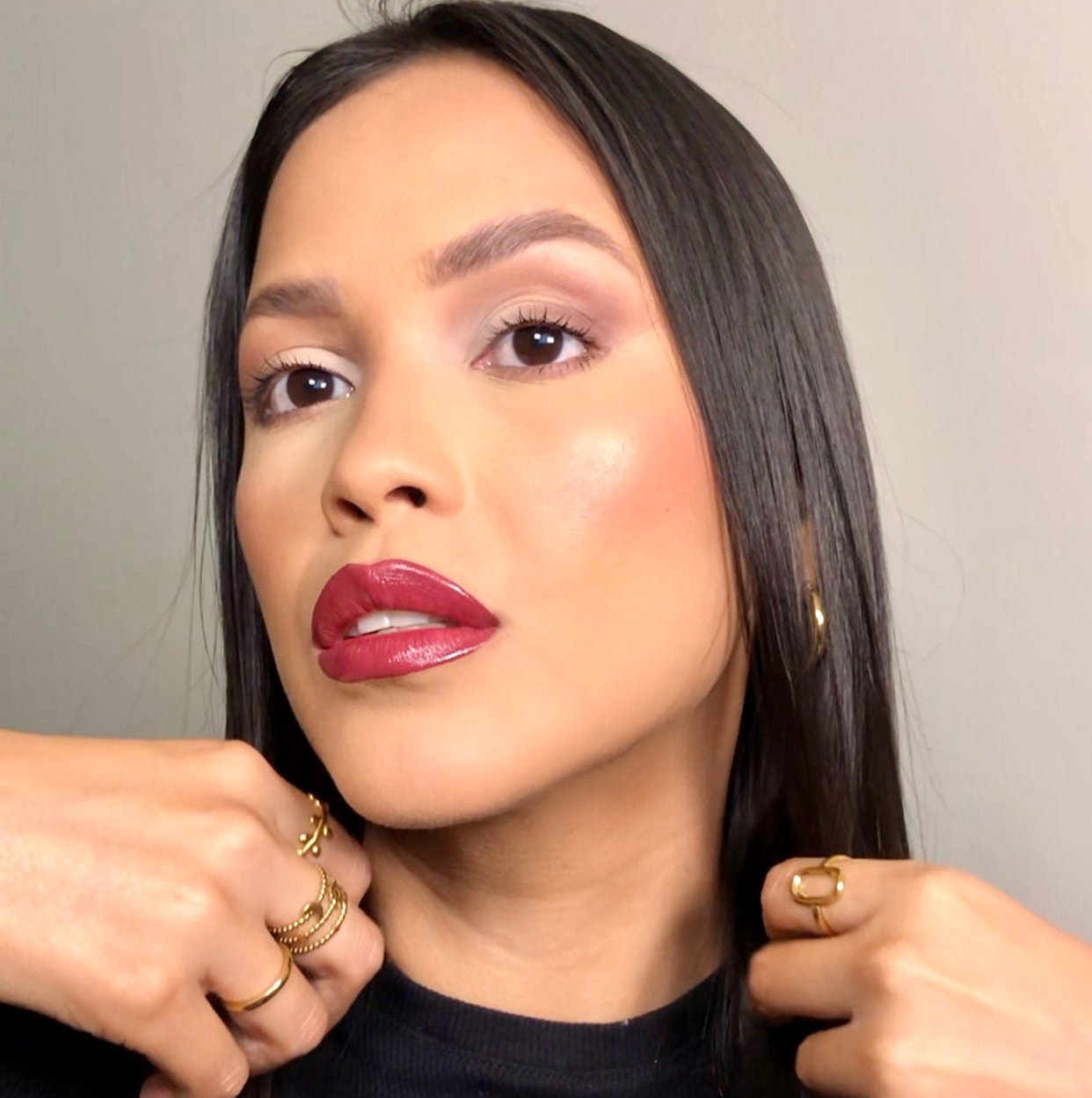 Divinity Luminous Liquid Lipstick