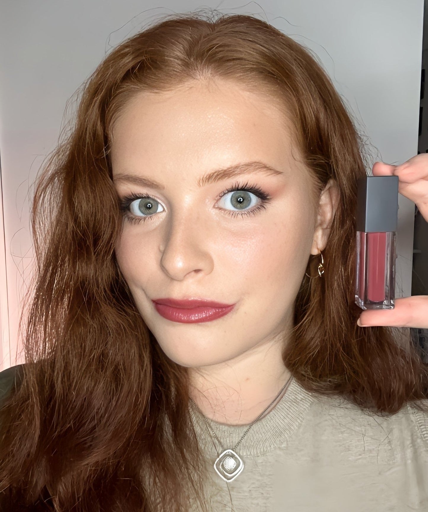 Empower Luminous Liquid Lipstick